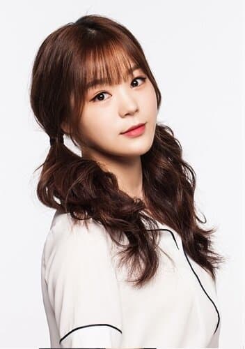Lee Ye Eun portrait