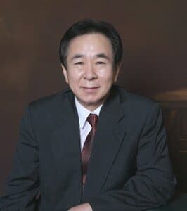 Kim Ho Young portrait