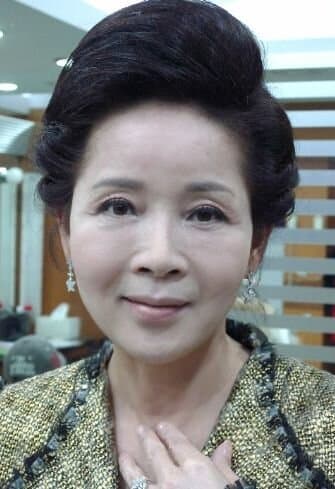 Lee Hyo Choon portrait