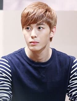 Lee Hong Bin portrait