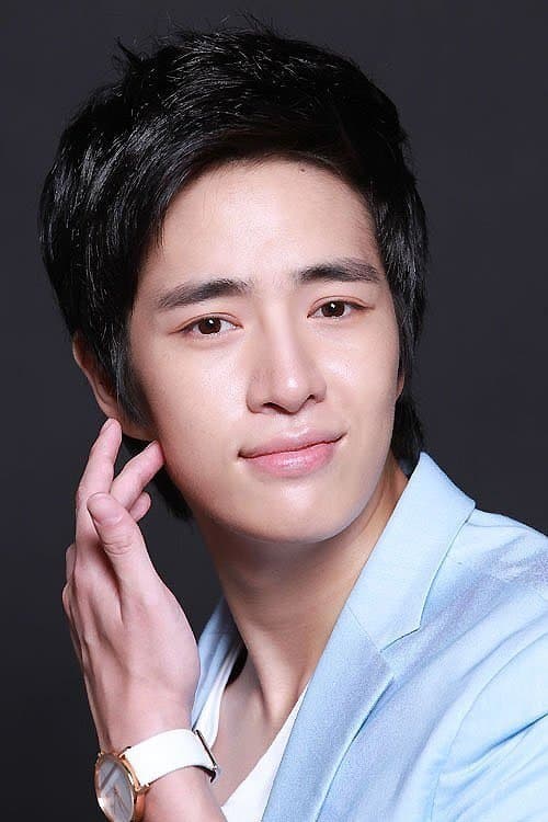 Lee Hae Woo portrait
