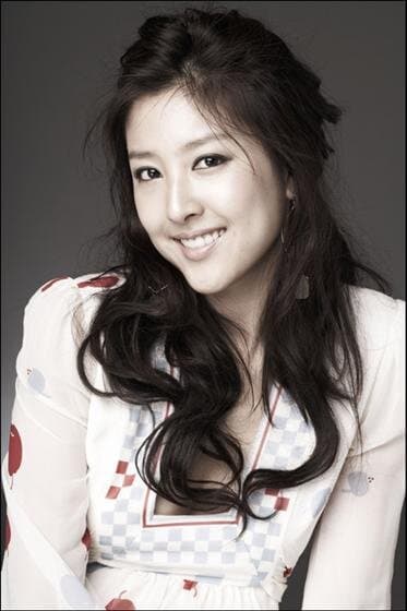 Kang Jung Hwa portrait