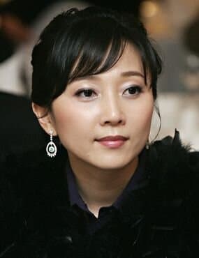 Kim Na Woon portrait