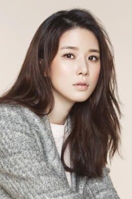Lee Bo Young portrait