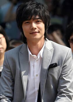 Seo Do Young portrait