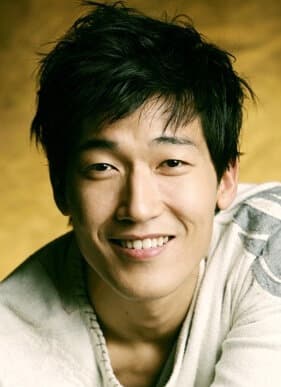 Jung Hwan portrait