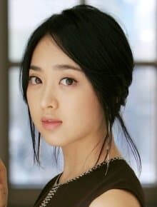 Kim Min Jung portrait