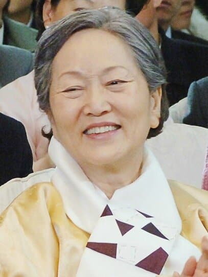 Kim Young Ok portrait