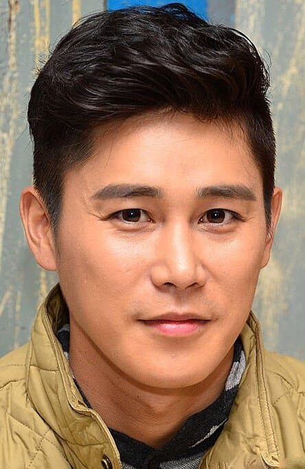 Jung Tae Woo portrait