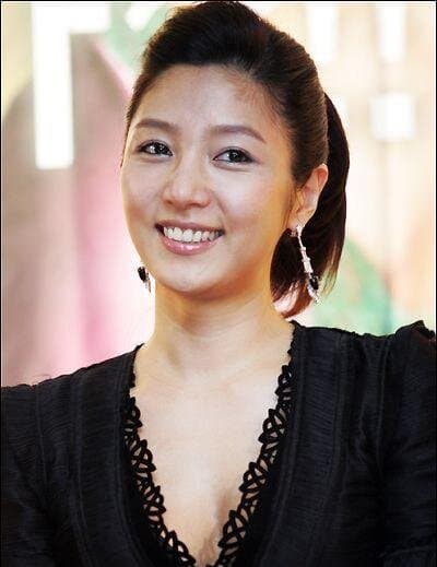 Jang Jin Young portrait
