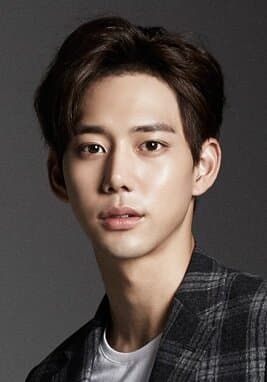 Jin Joo Hyung portrait
