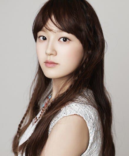 Yoon Ye Joo portrait